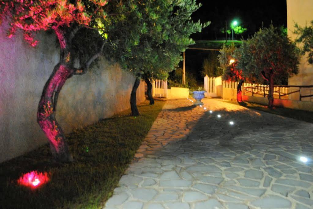 Sporting Club Resort Praia a Mare Exterior photo